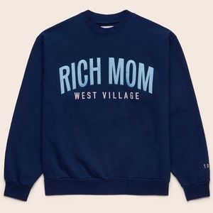 Blue Cozy Sweatshirt for Everyday Comfort